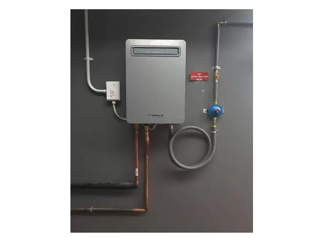 WATER HEATER INSTALLATION KIT - EXTERNAL DUAL SETUP